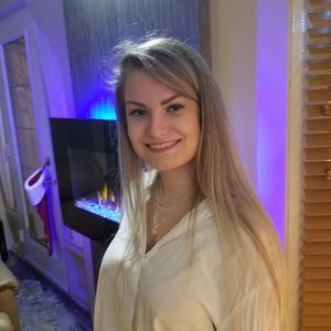 Meet your Posher, Catherine